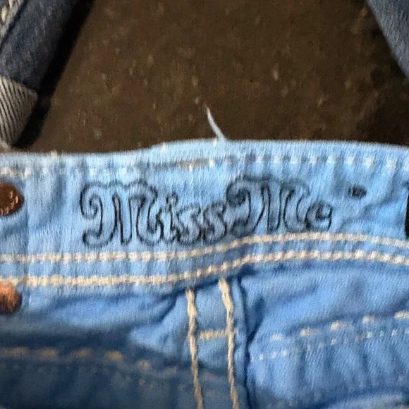 Girls Miss Me Jeans Shorts Low Rise Blue Floral Flap Denim Kids 10 - Picture 11 of 15
